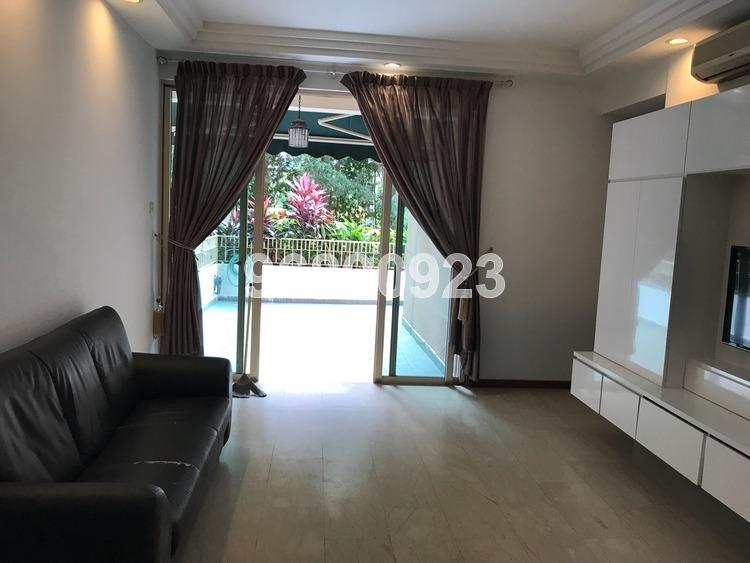 Yishun Emerald thumbnail photo